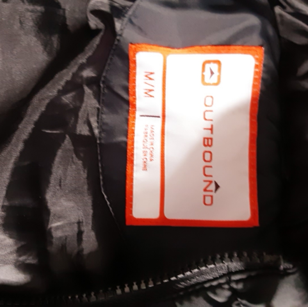 Coat - Picture 2 of 3